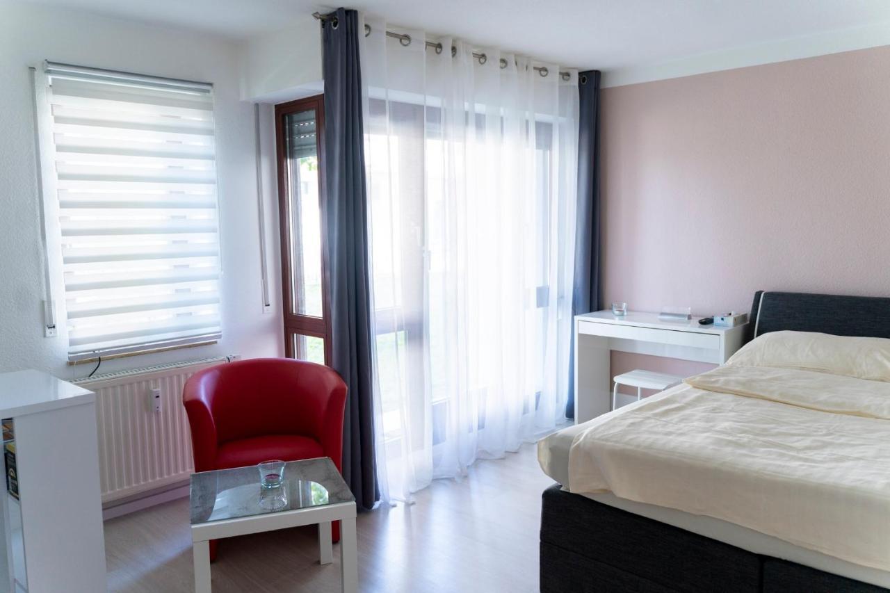 Ferienwohnung Dennis เลอร์ราค ภายนอก รูปภาพ